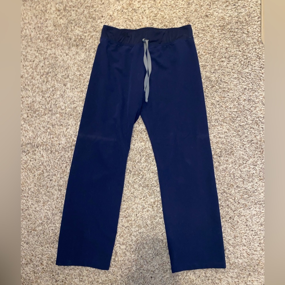 XSP Livingston Figs navy blue scrubs